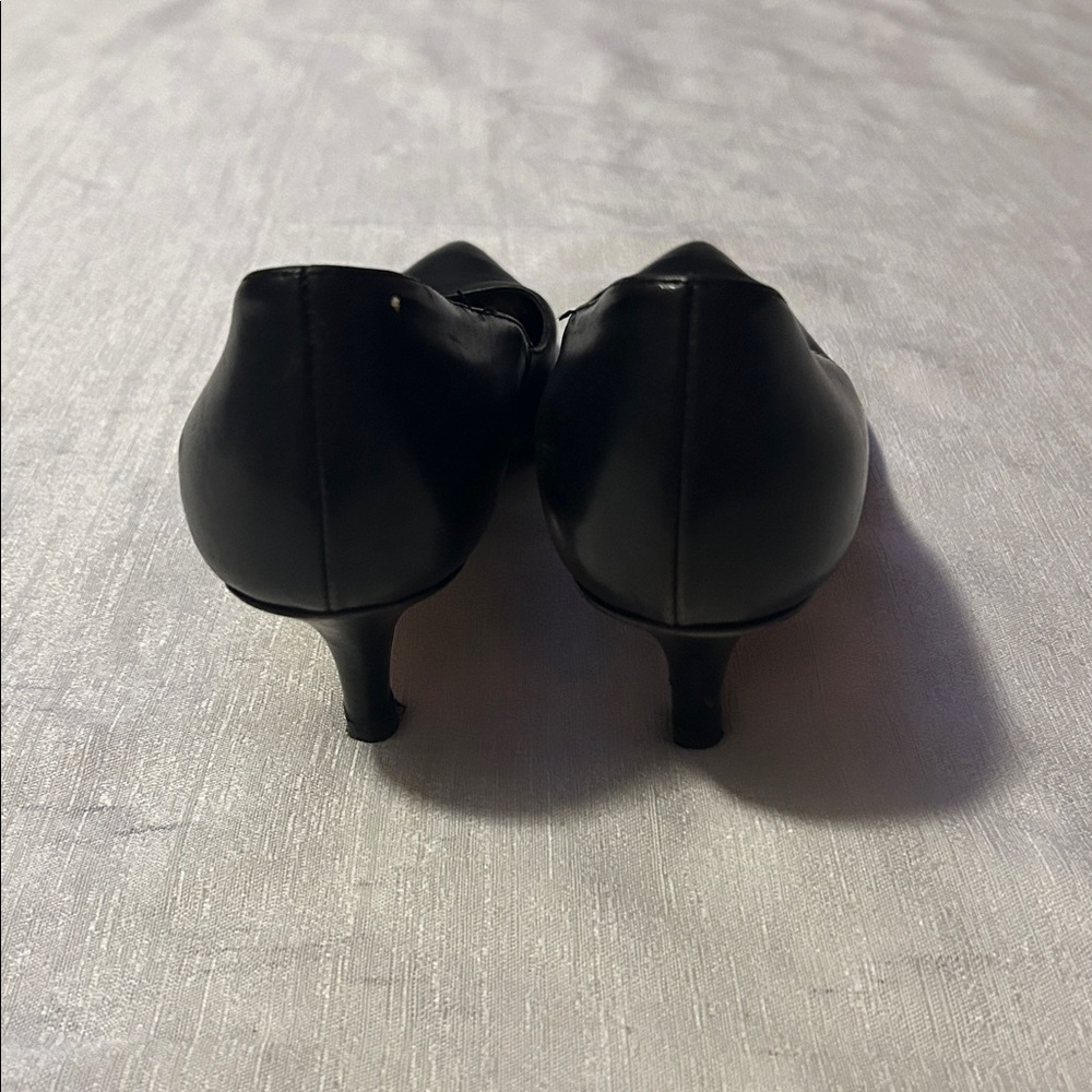 Vero Cucio Black Pointed Toe Heels Made in Italy - Picture 3 of 6